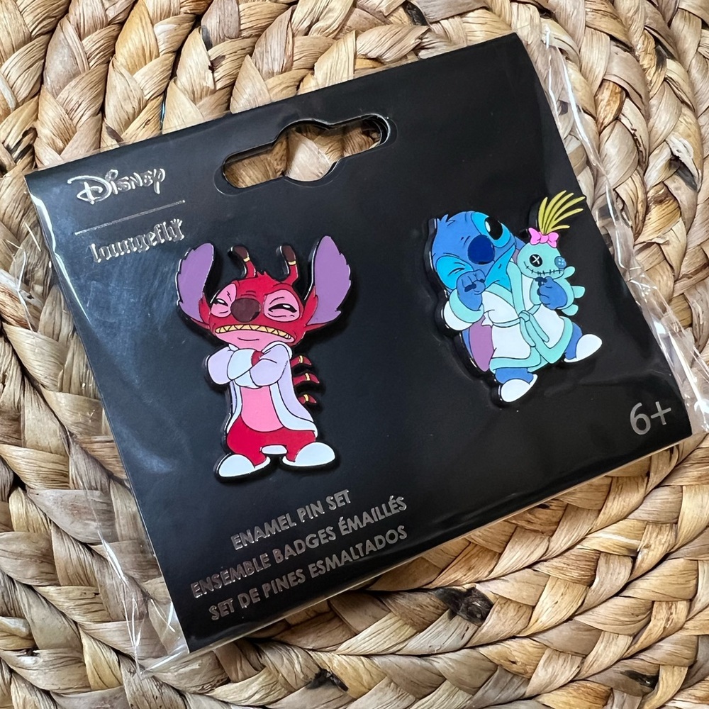 Disney Lilo & Stitch Scrump & Stitch Bats Enamel Pin Set